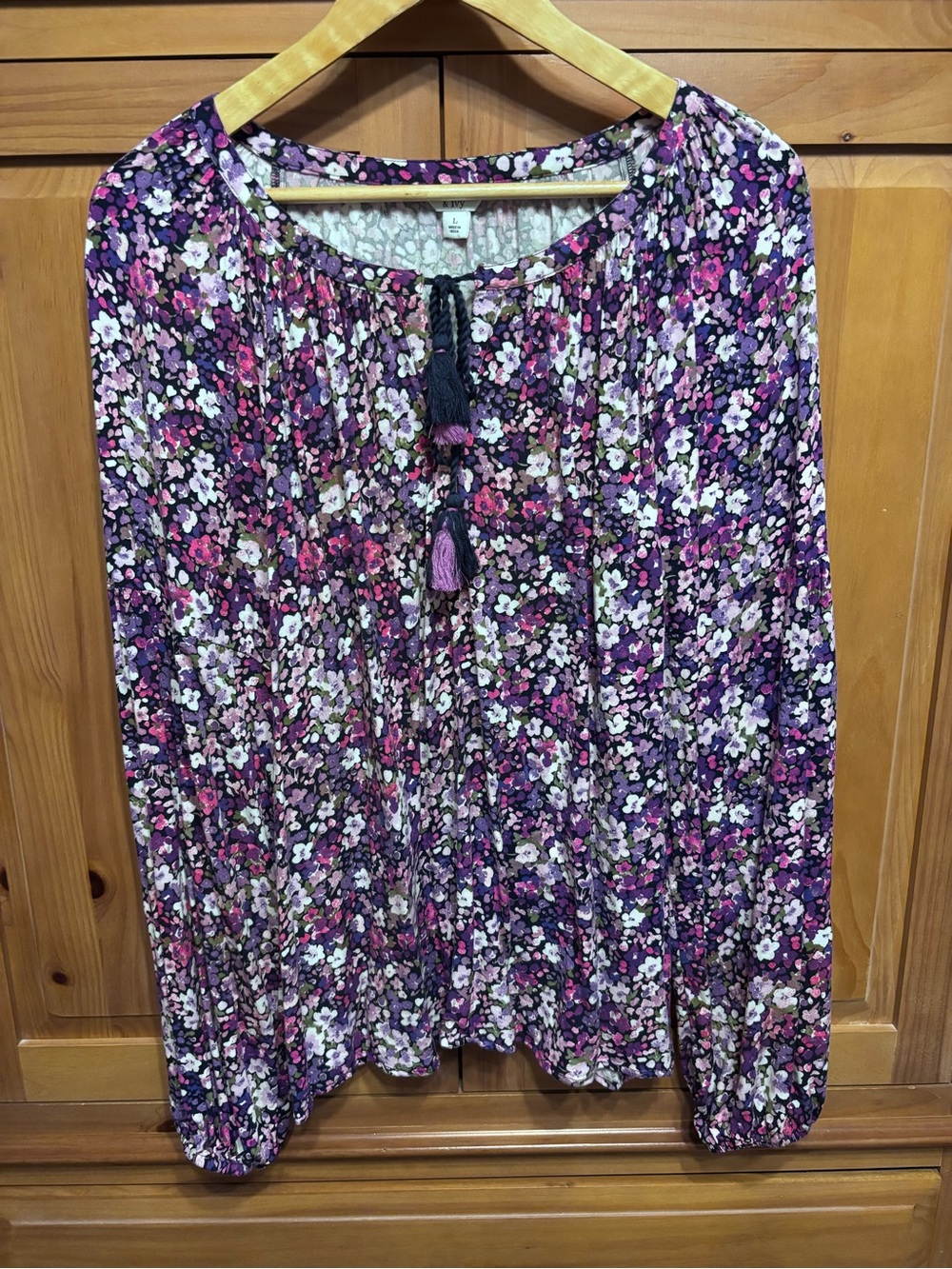 crown & ivy Purple Floral Tassel Peasant Tunic